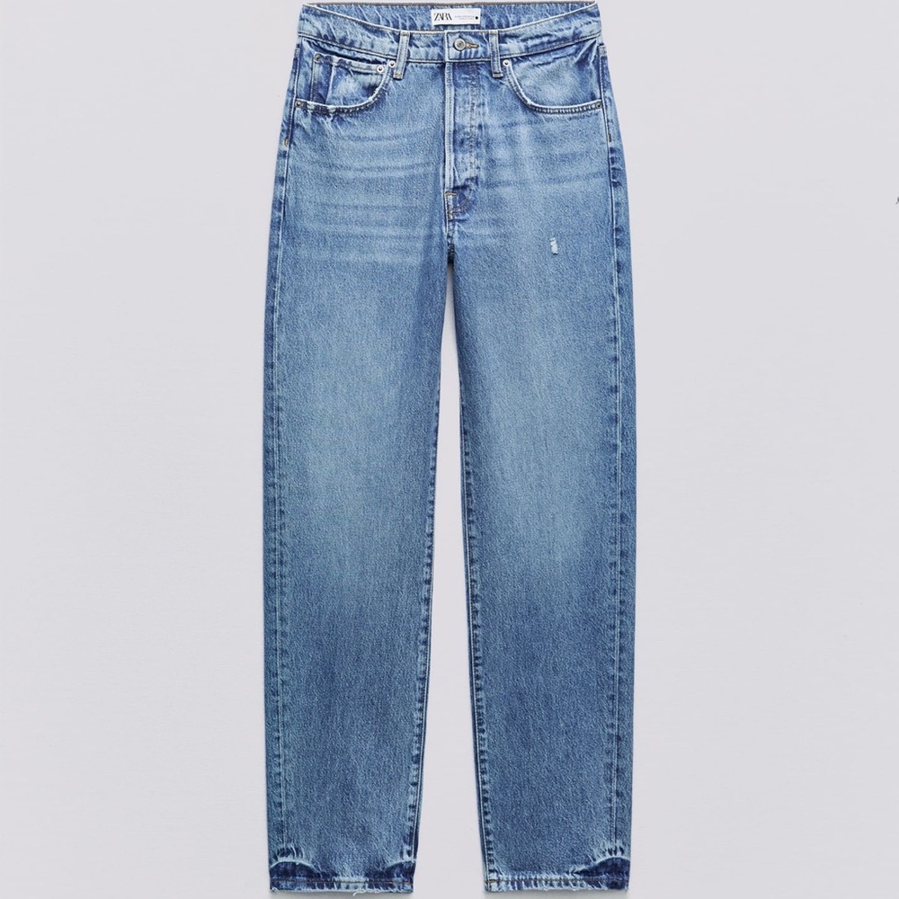 Relaxed ZARA Midwaist limited edition jeans